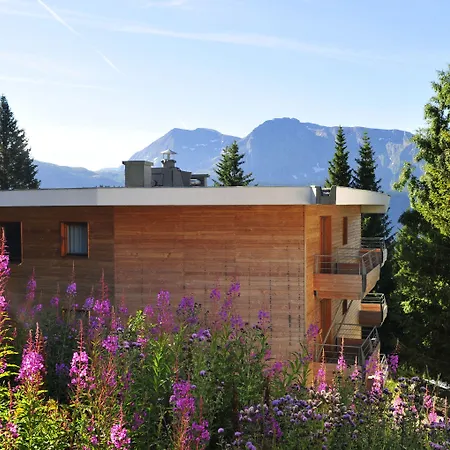Les Villages Du Bachat Hotel