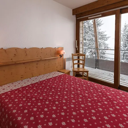 Les Villages Du Bachat Hotel 2*