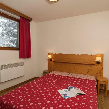 Hotel Les Villages Du Bachat 2*